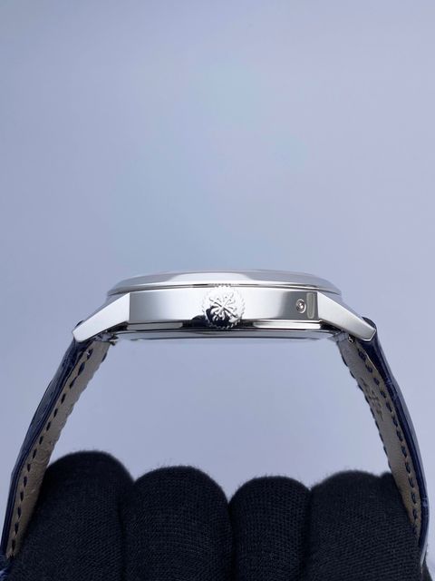 Patek Philippe Grand Complications 5236P-001 Image 4